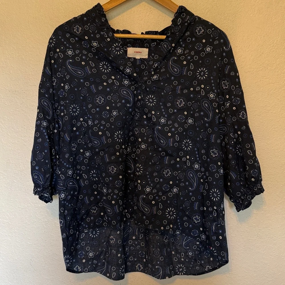 Perfect like new Xirena Cam paisley top large - Picture 6 of 10